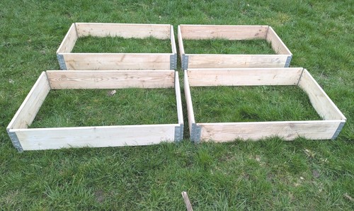 Wooden raised garden bed - 4,