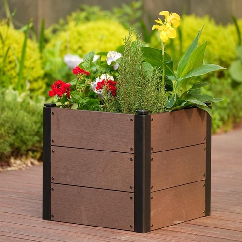 Elevated garden bed mobile - elevated,